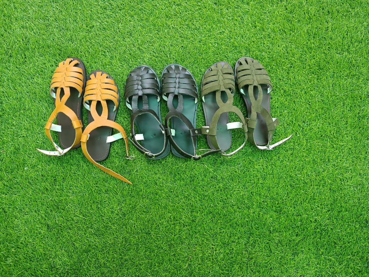Women’s Safari Leather Roman Sandals – Handcrafted Woven Flats
