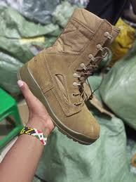Outdoor Boots: Breathable, Solid Soles, Fur Suede