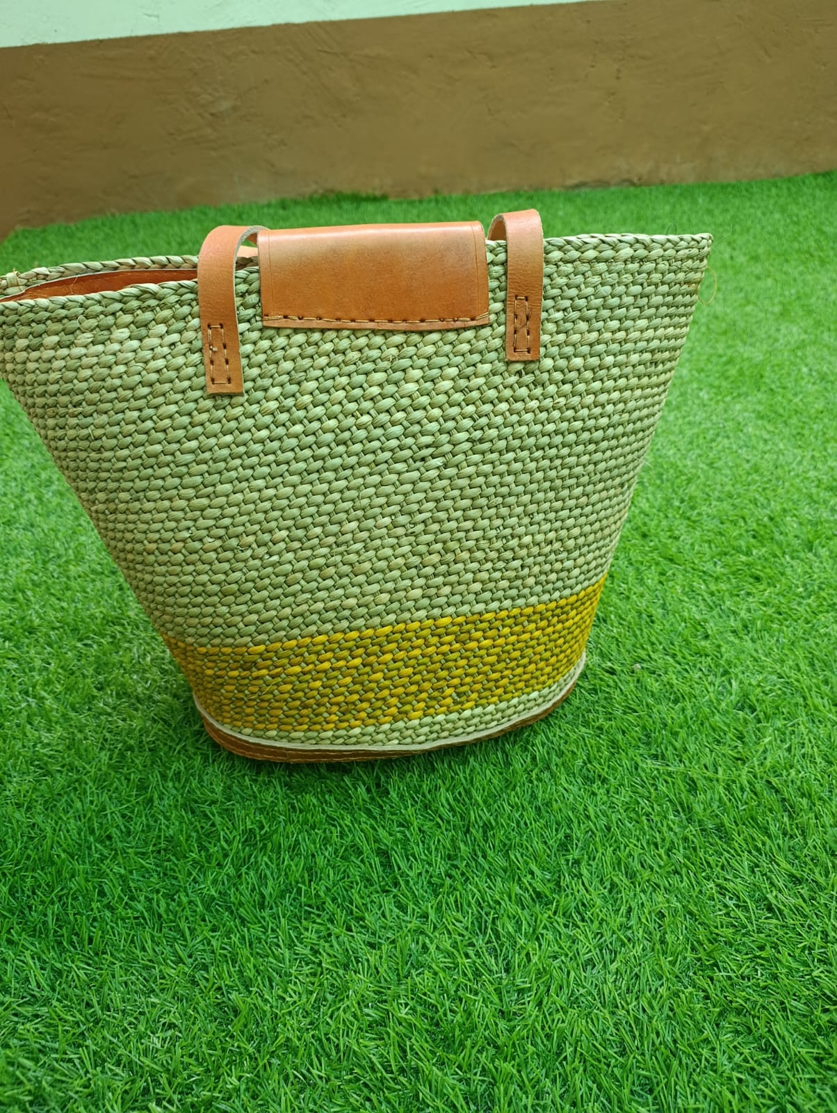 Eco Woven Handmade Iringa Sisal & Leather Kiondo African Tote Bag